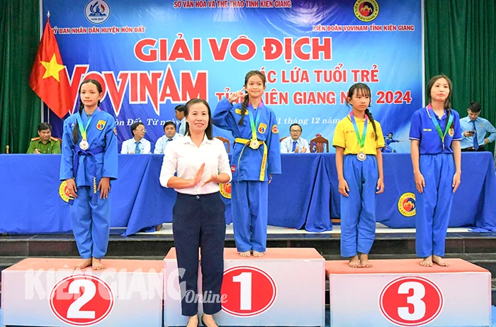 0241201 VOVINAM