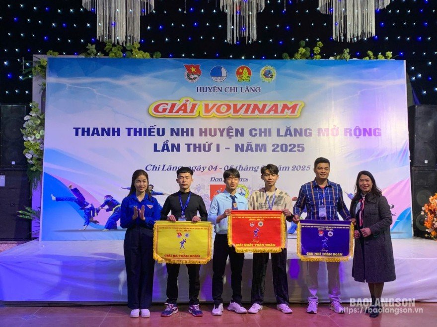 224 vận động viên tham gia Giải Vovinam thanh thiếu nhi huyện Chi Lăng mở rộng 521330 521320 z6199611194156 e940c2e75138b7ae95c46809fddabdeb 20031505 20134005