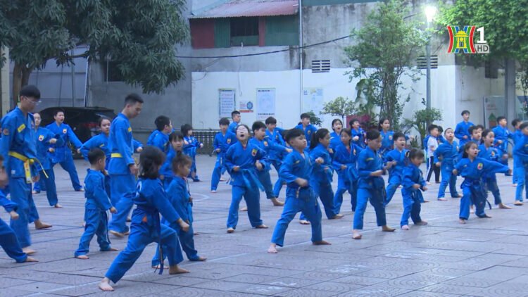 202547 18h30 tintt5 150425b