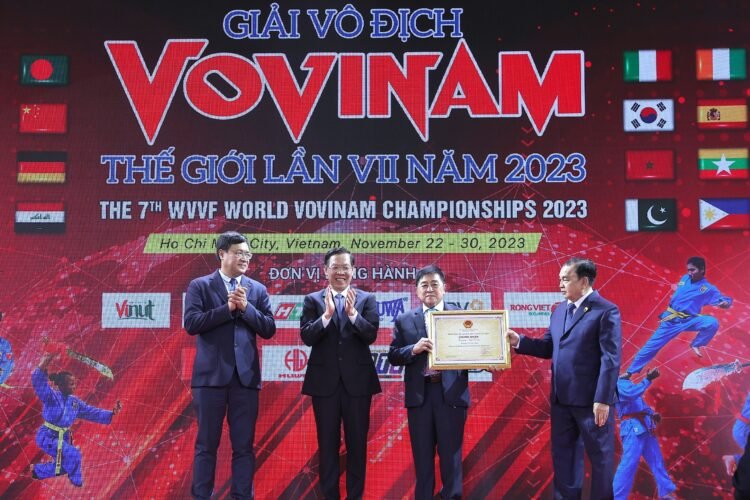 z4916497204913 000b1c4c077f19773ffdd638a4feccf1