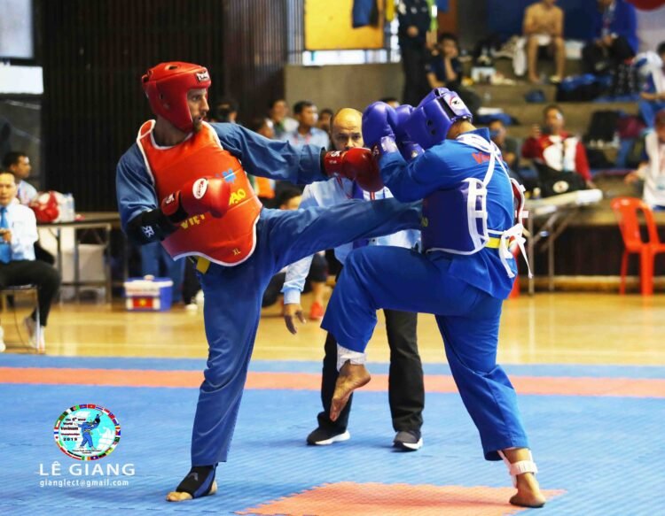 z 8158822001213964288 n 1