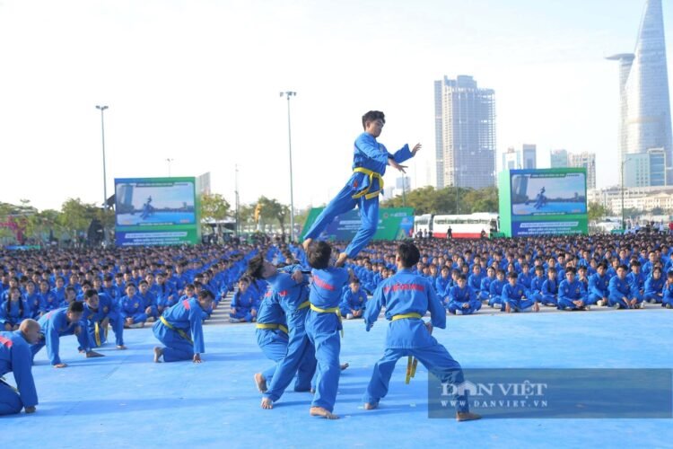 121121lhg 1981 1112 1