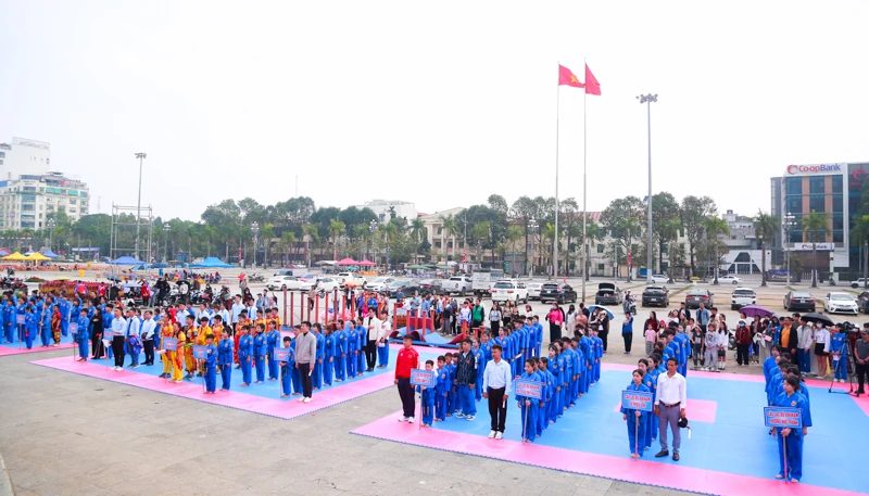 Vovinam - Tinh hoa võ Việt lan tỏa những ngày đầu xuân 266d5174046t1800l1 dg5d40247