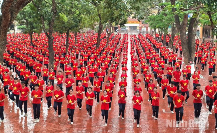 hon 700 nghin hoc sinh toan tinh dong dien vovinam khoi day 415e