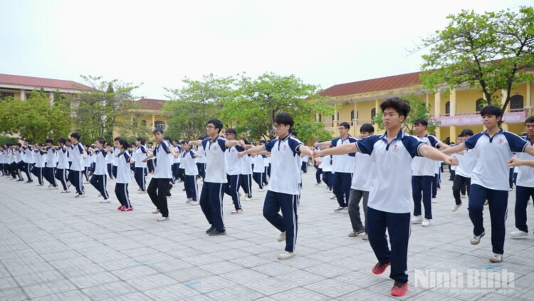 hon 700 nghin hoc sinh toan tinh dong dien vovinam khoi day 706b