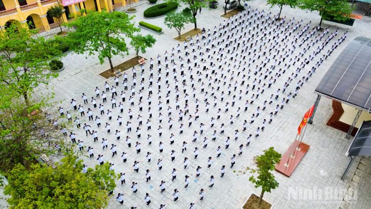 hon 700 nghin hoc sinh toan tinh dong dien vovinam khoi day 73ba