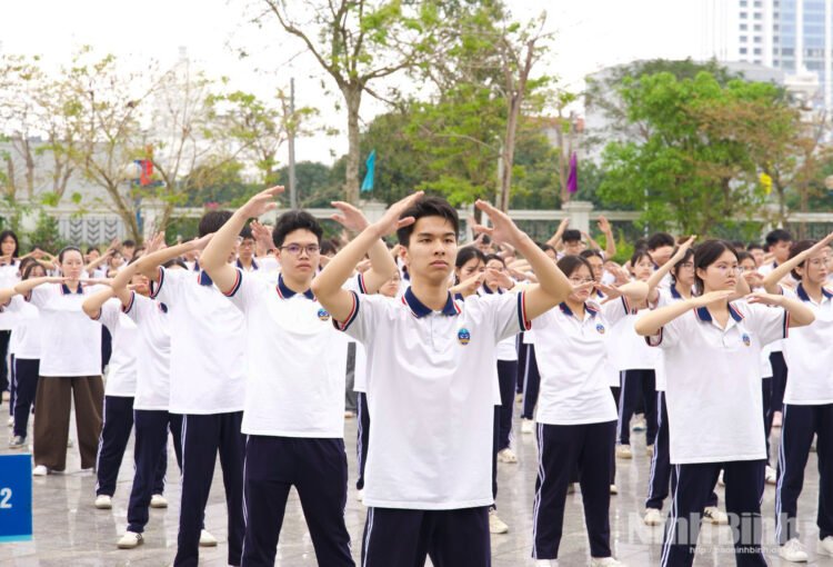 hon 700 nghin hoc sinh toan tinh dong dien vovinam khoi day d33f