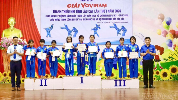 z7643699999907 b93bd161e28d6c25cfcf673e2fab306f